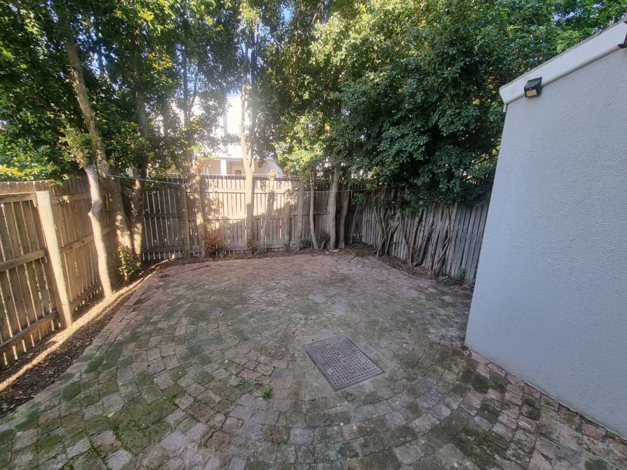 To Let 3 Bedroom Property for Rent in Flamingo Vlei Western Cape